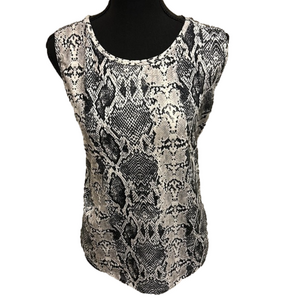 Balance Collection black and white top